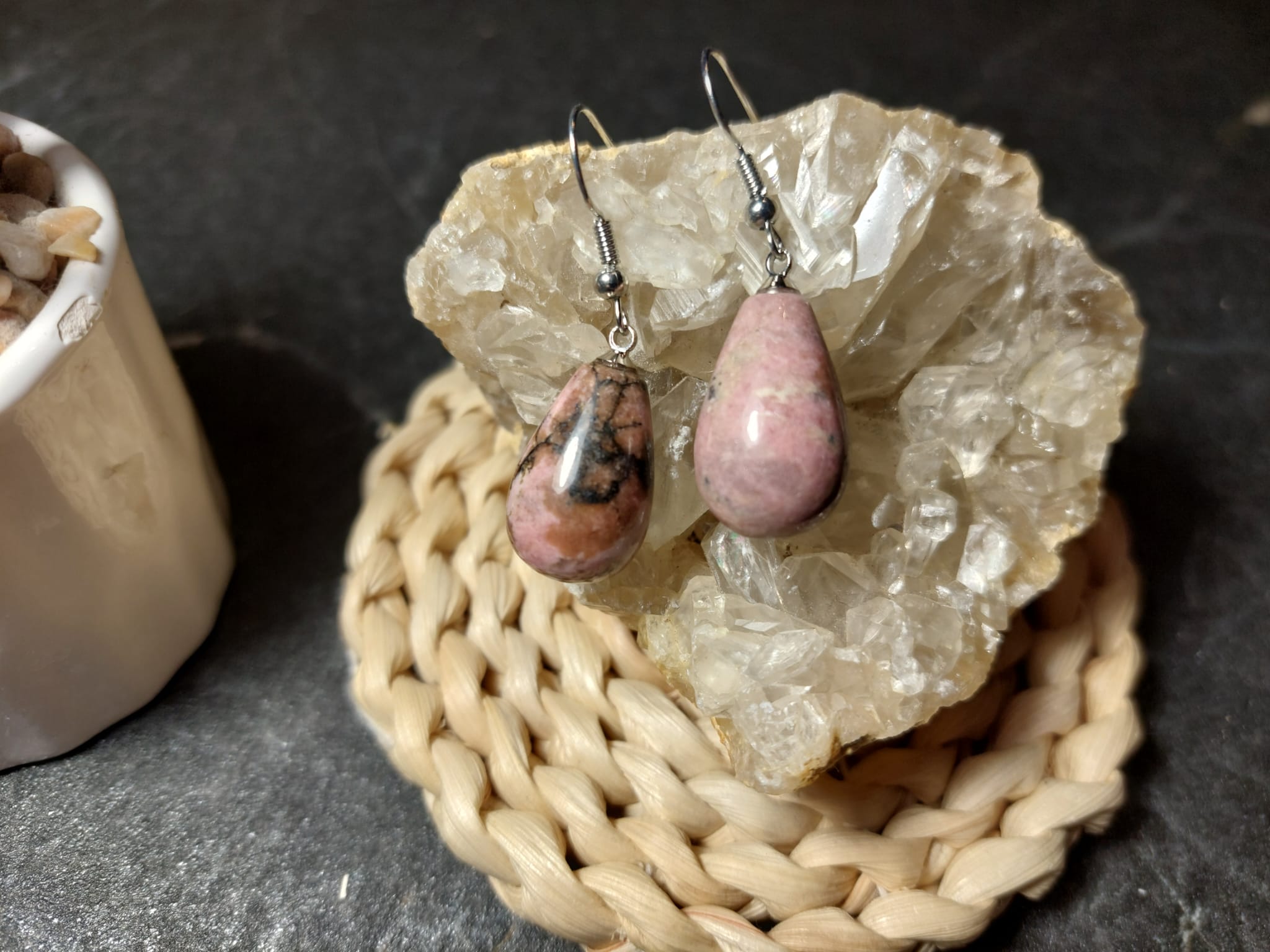 Rozā rodonīta auskari