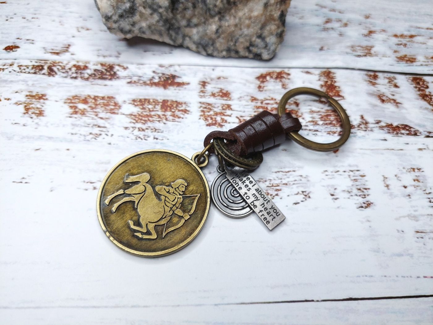 Atslēgu piekariņš ar Zodiaka zīmi Strēlnieks