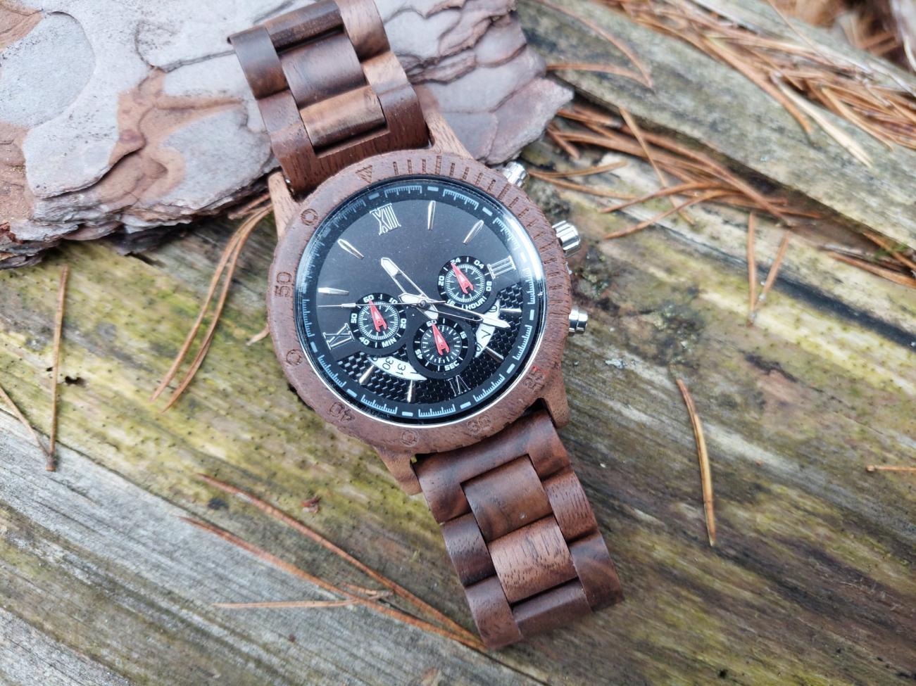 sieviešu vīriešu rokas pulkstenis