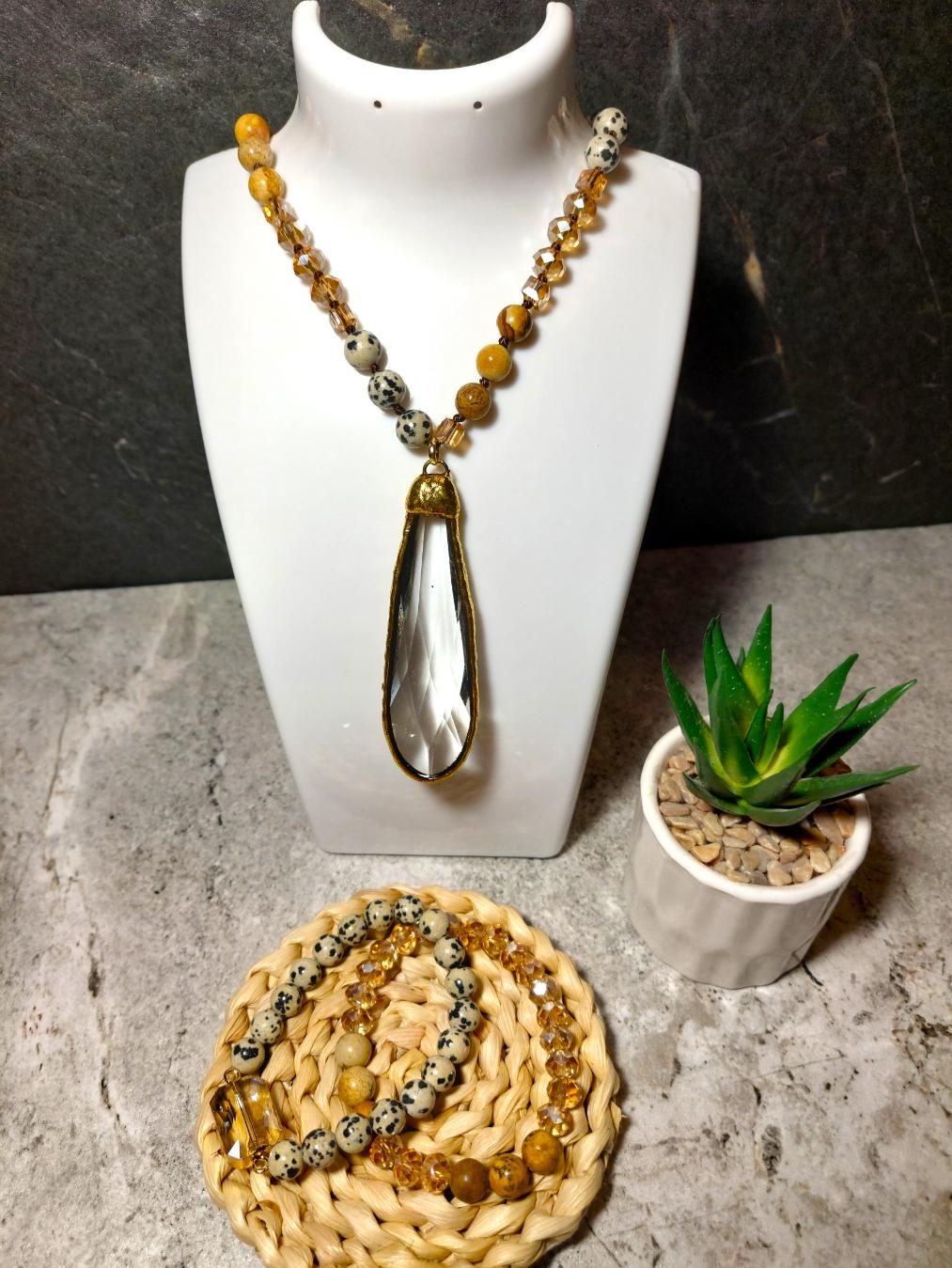 Dālmāciešu jašma, kvarcs dabīgie akmeņi eotas